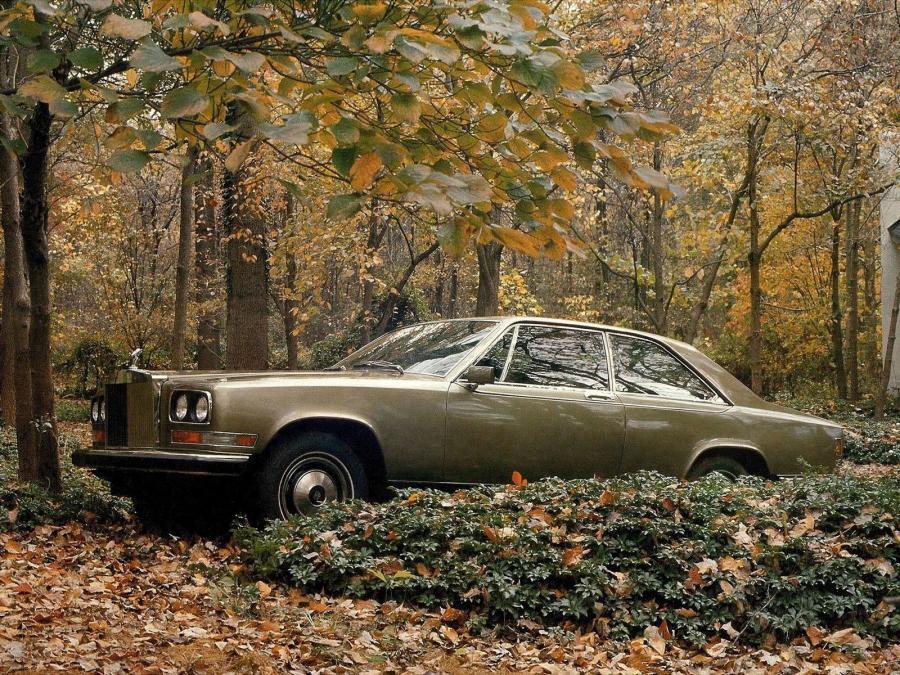  Rolls-Royce Camargue 1975 года  (EU) (фото 2 из 3)